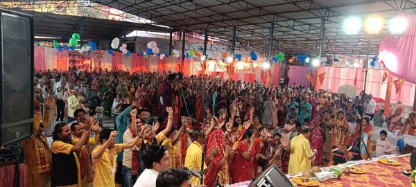 अष्टम दिवस: भरत चरित्र सुनाते हुए भावुक हुए प्रशांत महाराज