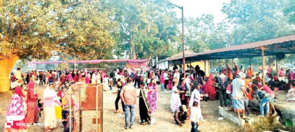 महेशपुर में विशाल हिंदू सम्मेलन आयोजित