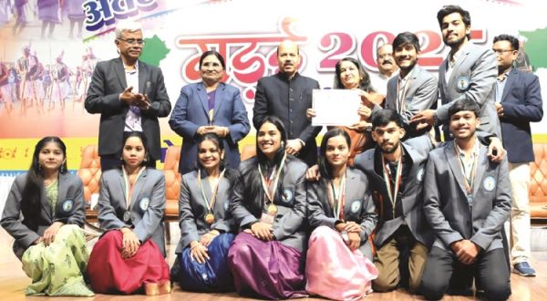 रायपुर ओवर ऑल चैम्पियन अम्बिकापुर रनरअप