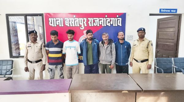 शांति भंग, 5 आरोपी गिरफ्तार