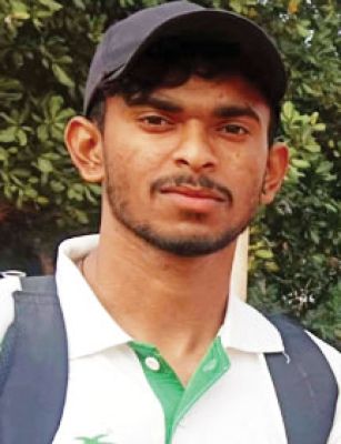 गुंडाधुर स्नातकोत्तर महाविद्यालय के शिव कुमार का राज्य स्तर क्रिकेट स्पर्धा के लिए चयन