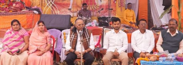 नये साल में अपने लोगों के बीच पहुंचे विधायक चन्द्राकर