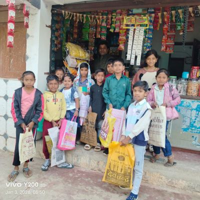 छेरछेरा: लोगों ने निभाई धान, पैसा, बेर, फूल, कोदो, कुटकी, बाजरा दान कर सामुदायिक साझेदारी की परंपरा