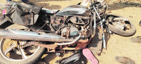 अलग-अलग हादसे, 3 की मौत, 3 घायल