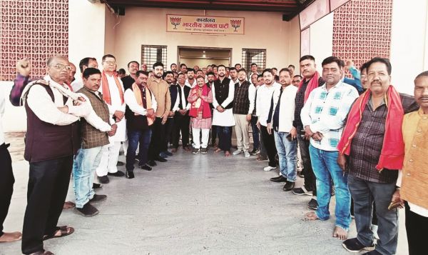 कार्यकर्ताओं का स्नेह और सहयोग ही उनकी सबसे बड़ी ताकत-संतोष