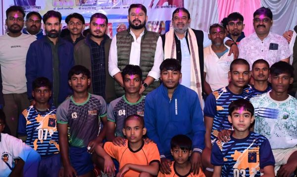 खेल भाईचारे और समरसता का  अनुभव कराता है-छाबड़ा