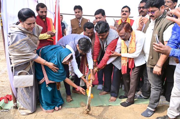 शिक्षा समाज की रीढ़- मंत्री ओपी