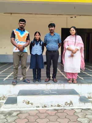 राष्ट्रीय हैंडबॉल स्पर्धा में प्रतिनिधित्व कर रही इंशा फातिमा