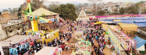 घिर्रा मेला की नीलामी पारदर्शी तरीके से करने की मांग