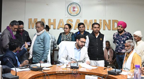 जन चौपाल में 60 आवेदन