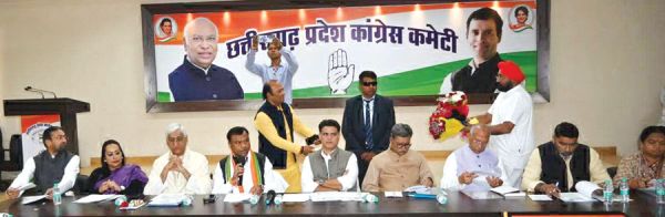 मनरेगा बंद करने के विरोध में सामूहिक उपवास पर बैठेंगे कांग्रेसजन