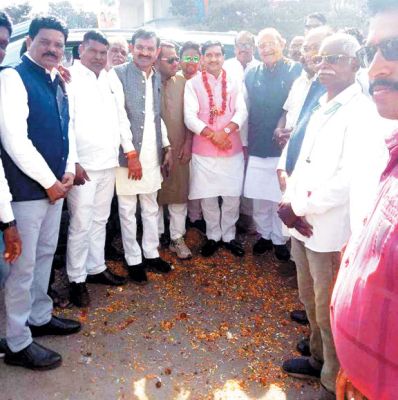 केंद्रीय राज्य मंत्री तोखन साहू का स्वागत