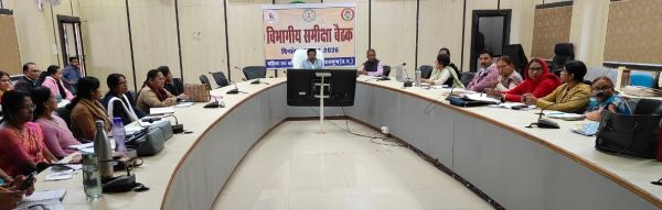 कुपोषण में कमी लाने नियमित गृह भेंट करें-सीईओ