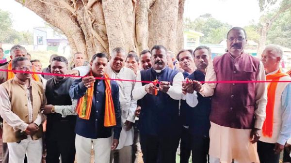 गम्हरी में नए पीएससी का विधायक टेकाम ने किया लोकार्पण, ग्रामीणों में उत्साह
