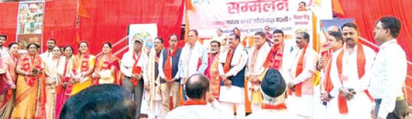 माधव नगर जोरापारा बस्ती में विराट हिंदू सम्मेलन