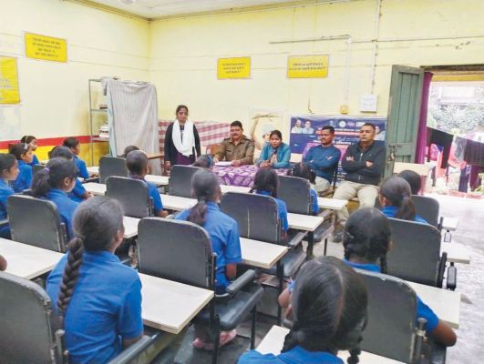 बालिका छात्रावास सराईपाली में  गुड टच-बैड टच पर जागरूकता 