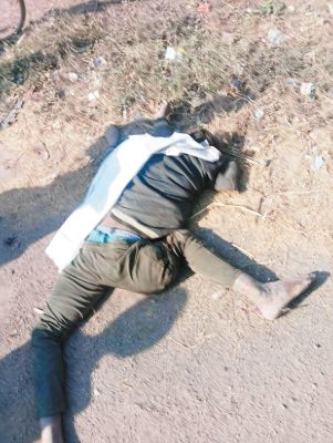 कार की ठोकर से मासूम और ग्रामीण  की मौत, आरोपी चालक हिरासत में