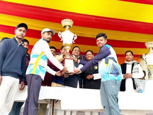 ​राजेश गुप्ता स्मृति कप क्रिकेट स्पर्धा, सम्राट इलेवन बनी विजेता