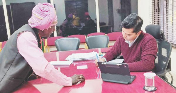 जनदर्शन में सुनी गई जनसामान्य की समस्याएं