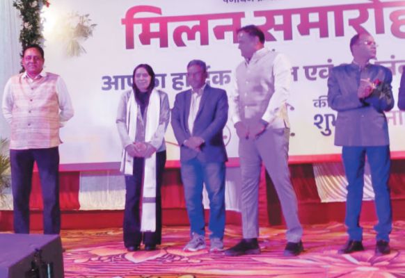 संयुक्त खदान मजदूर संघ बचेली का नववर्ष मिलन समारोह