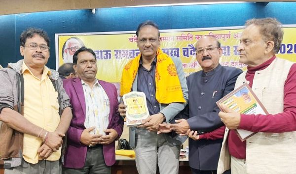 साहित्य समिति ने नायक का किया सम्मान