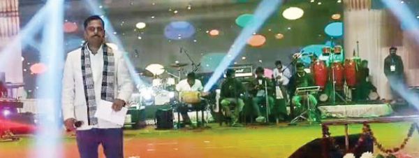 तातापानी महोत्सव में पवन पाण्डेय की शानदार प्रस्तुति,  झूमे दर्शक