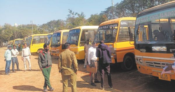 104 स्कूली बसों के मानक सुरक्षा जांच