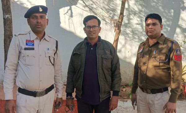 अल्ट्राटेक सीमेंट संयंत्र में काम बाधित करने का आरोप, एक गिरफ्तार