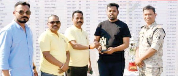 शौर्य स्मृति क्रिकेट: कटेकल्याण पहुंची क्वार्टर फाइनल में