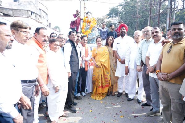 शहीद हेमू कालाणी को शहादत दिवस पर किया नमन