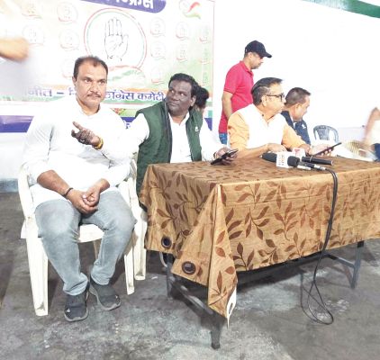  शंकराचार्य को स्नान से रोकना सनातन धर्म का अपमान-कांग्रेस