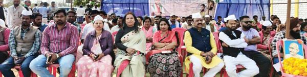 एनएमडीसी की वादाखिलाफी बर्दाश्त नहीं, मांगे जल्द पूरी की जाएं - सुशील मौर्य   