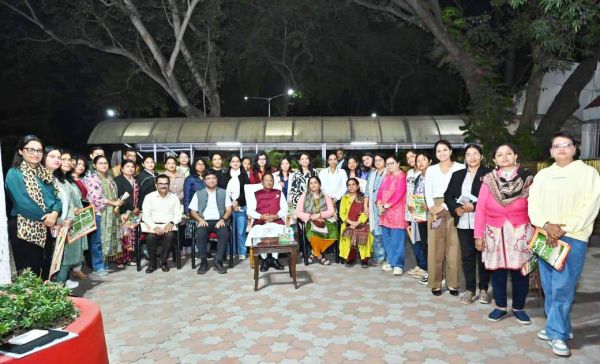 छत्तीसगढ़ की महिला पत्रकारों ने गुजरात के विकास