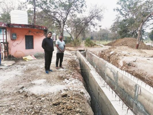 वार्डों में आयुक्त ने लिया सफाई का जायजा