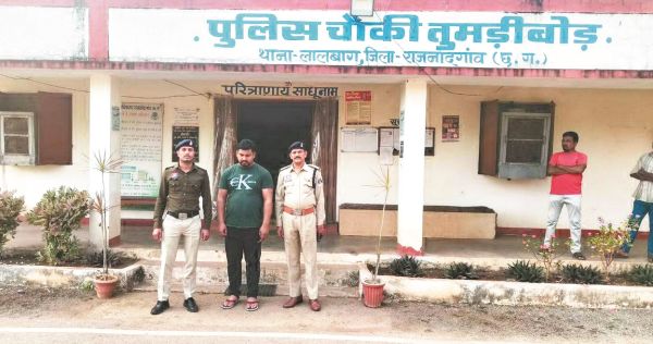 अवैध शराब मामले का फरार आरोपी गिरफ्तार