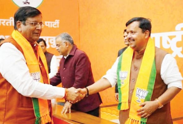 राष्ट्रीय अध्यक्ष नितिन नबीन से मुलाकात कर दी बधाई