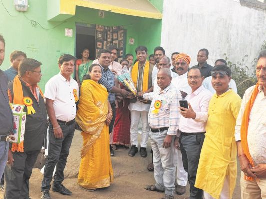 गुहा निषाद जयंती व मड़ई मेला में शामिल हुए विधायक