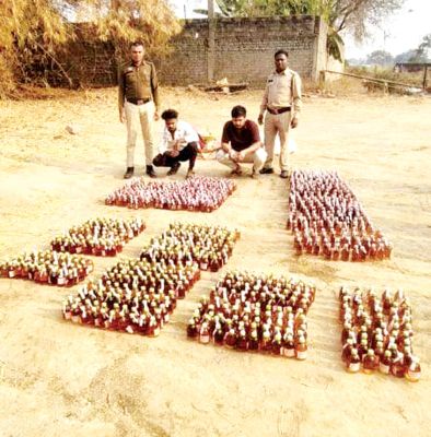 ड्राई डे: पौने दो लाख की शराब जब्त, 10 गिरफ्तार