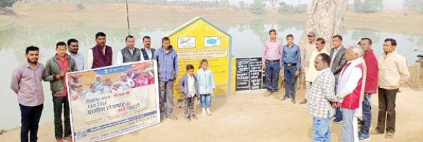 अमृत सरोवर तटों पर उत्साहपूर्वक मना गणतंत्र दिवस