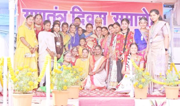 वेडनर स्कूल में हर्षोल्लास  से मना गणतंत्र दिवस