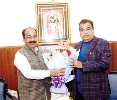 रायपुर-बिलासपुर नई 6लेन हाईवे स्वीकृत कराने गडक़री से मिले साव