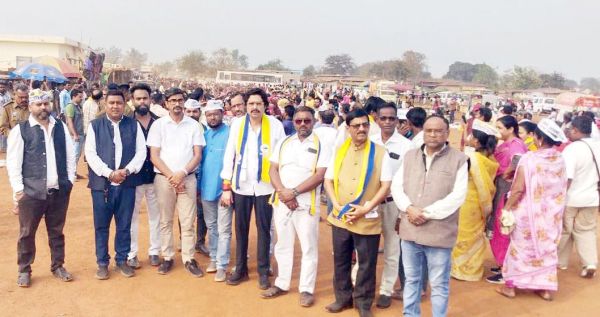 धान खरीदी बंद करने के फैसले से भडक़े किसान, आप का प्रदेशव्यापी चक्काजाम