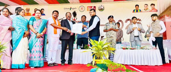 सुकमा में ‘बस्तर पंडुम’ ने बिखेरी विरासत की चमक