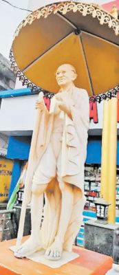 स्वतंत्रता आंदोलन के दौरान आए थे महात्मा गांधी, मंडी के कुएं से दलित ने पानी पिलाया था...