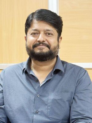 न दुकान न कारोबार, 14 करोड़ की जीएसटी चोरी, कारोबारी संतोष वाधवानी गिरफ्तार