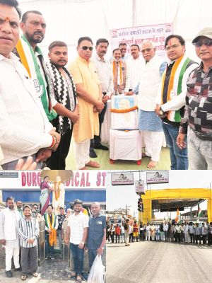 कांग्रेसियों का मनरेगा बचाओ व धान खरीदी की तिथि बढ़ाए जाने की मांग पर चक्काजाम