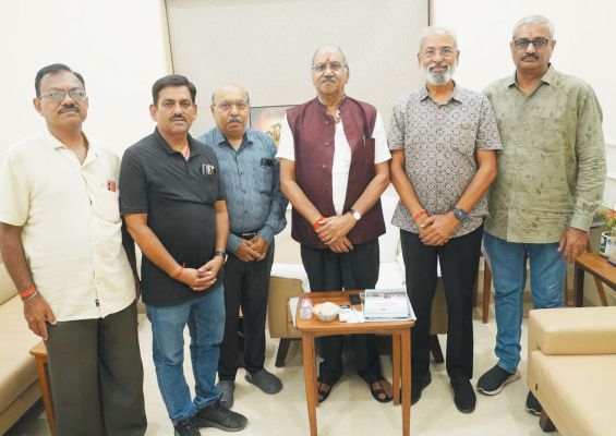 बृजमोहन ने गुजराती ब्रह्म समाज को दिये दस लाख