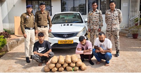  वाहन चेकिंग के दौरान लाखों का गांजा बरामद, तीन अंतरराज्यीय तस्कर गिरफ्तार