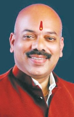 विकास को आगे बढ़ाने में मददगार- सुरेंद्र