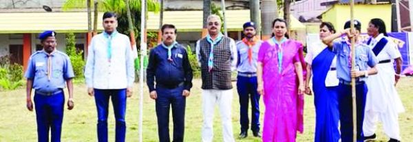 डीएवी पब्लिक स्कूल बचेली में स्काउट-गाइड दीक्षांत समारोह